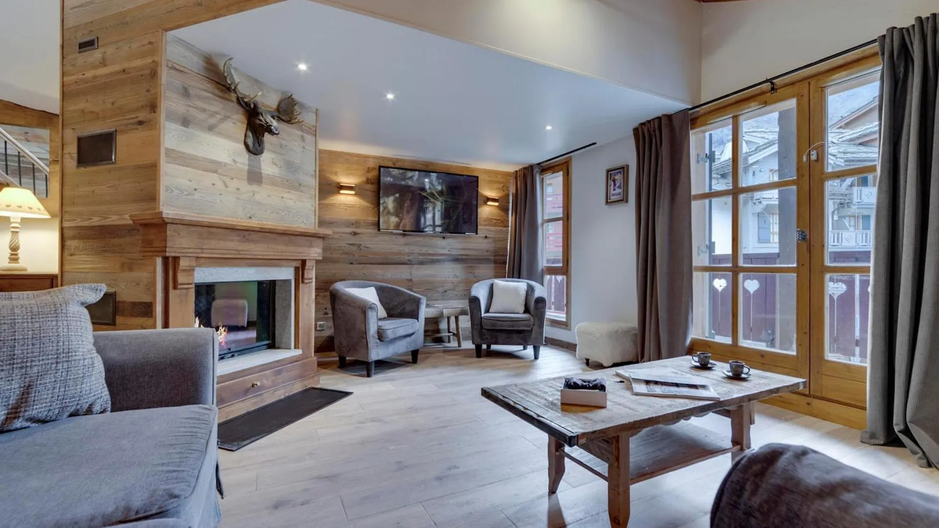Appartement Skis Aux Pieds, 4 Ch, 10 Pers, Piscine, Jacuzzi, Wifi - Fr-1-686-45 Bourg-Saint-Maurice