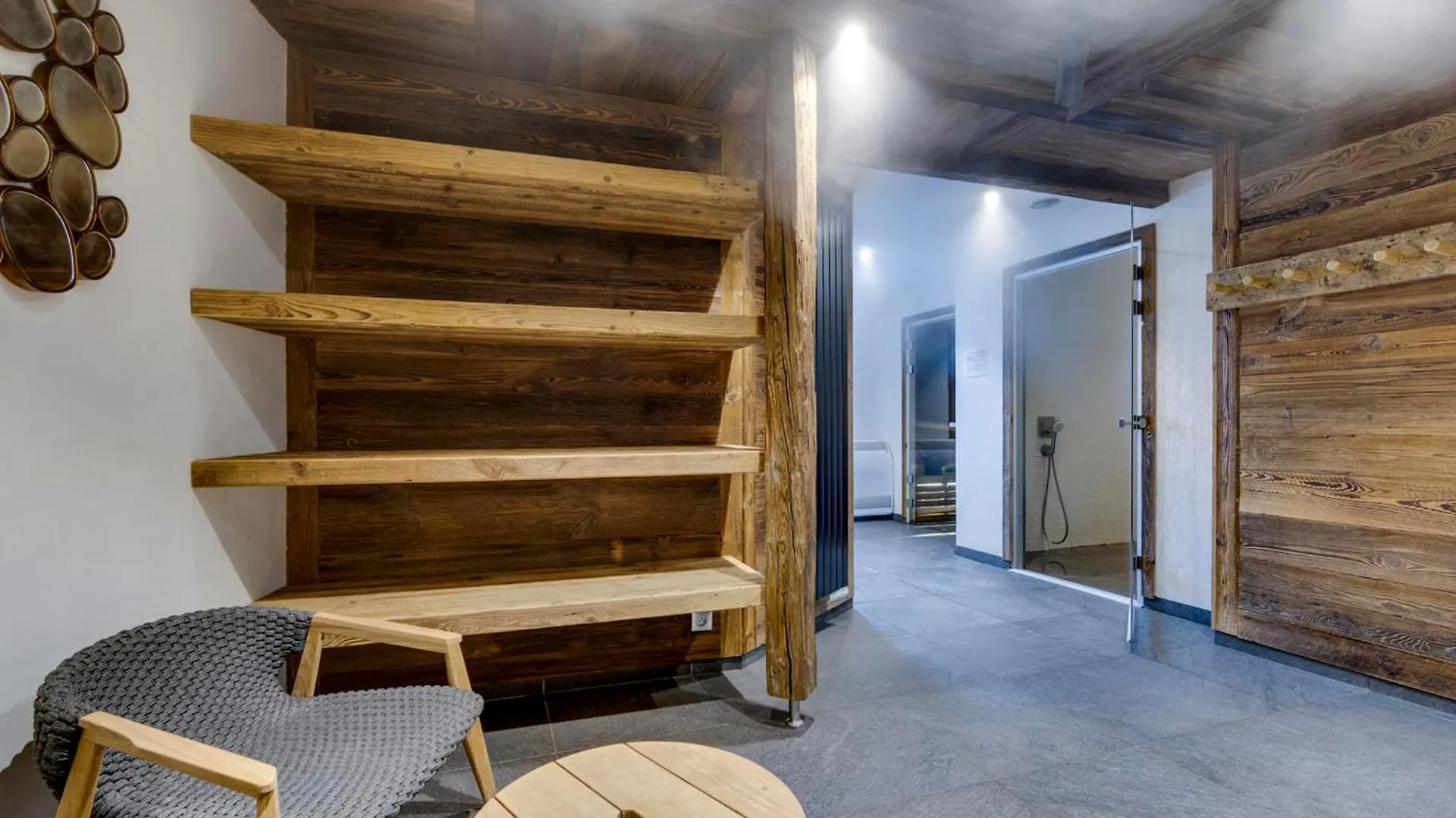 Appartement Skis Aux Pieds, 4 Ch, 10 Pers, Piscine, Jacuzzi, Wifi - Fr-1-686-45 Bourg-Saint-Maurice France