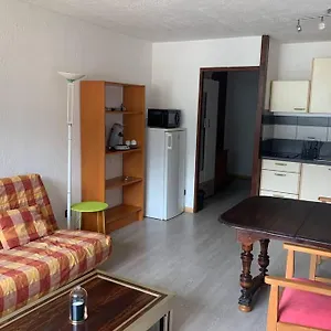 Superbe Avec Parking Gratuit Sur Place Appartement